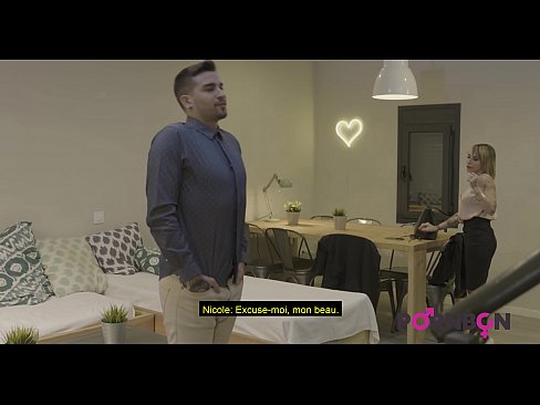 ❤️ PORNBCN 4K Mzimayi wina wokhwima mawere akulu akufuna kubetiridwa kumatako gigolo wachichepere wokhala ndi dick blowjob amortism kulimba kwamanja ntchito galu kalembedwe kankhongola kunyambita pachimake French subtitles Zolaula pa ife ❌